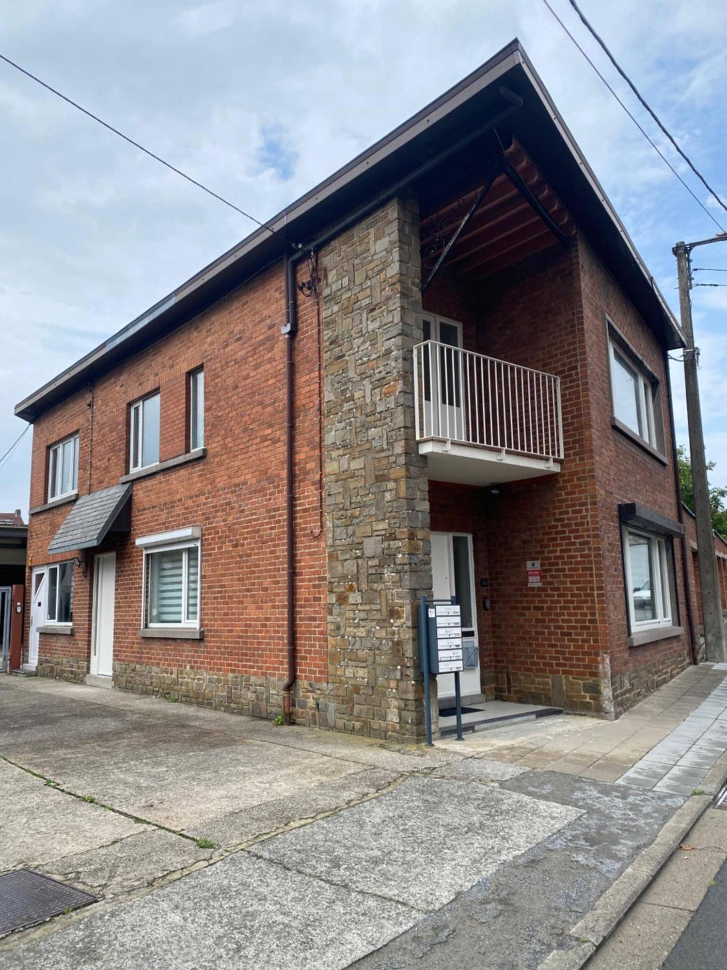 1-D011 Superbe Appartement Spacieux Tres Calme Charleroi Dış mekan fotoğraf